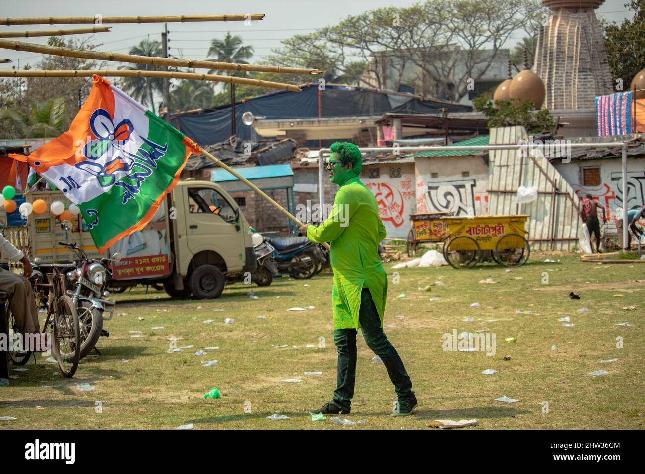 Kolkata, India. 03rd Jan, 2022. Green storm rages in Rajpur Sonarpur municipal polls, 33 out of 35 wards occupied by Trinamool Congreess (TMC), in Kolkata, India, on March 1, 2022. (Photo by Sudip Chanda/Pacific Press/Sipa USA) Credit: Sipa USA/Alamy Live News Stock Photo