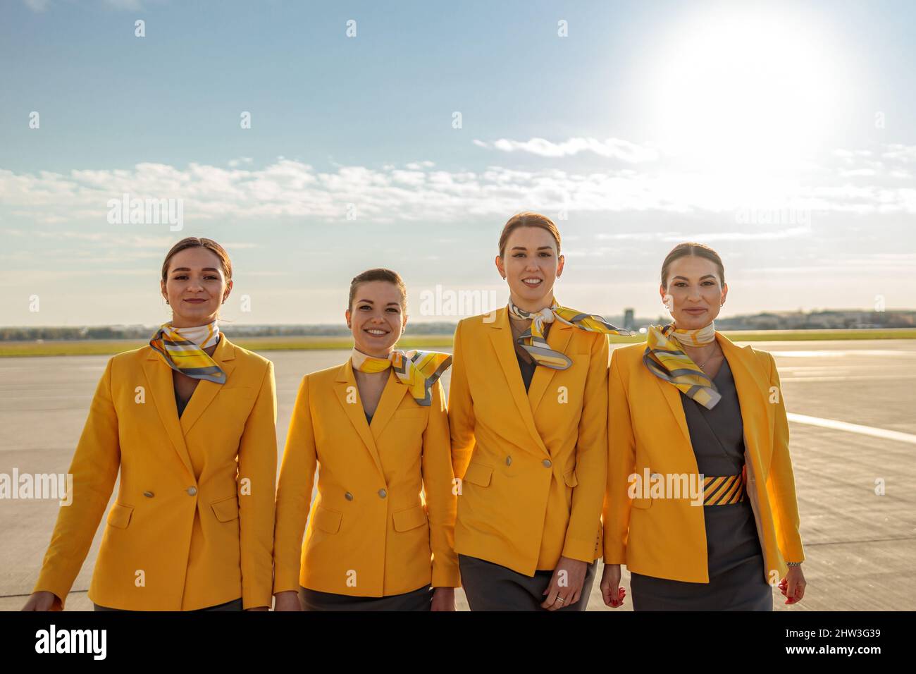 Women of flight hi-res stock photography and images - Alamy
