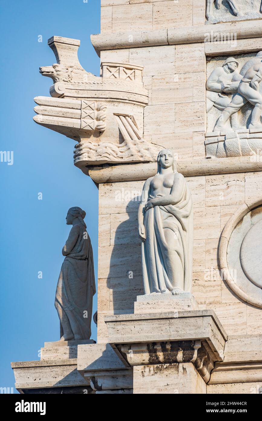 Statues Decorating The Trimphal Arch Of The Victory Square In Genoa 