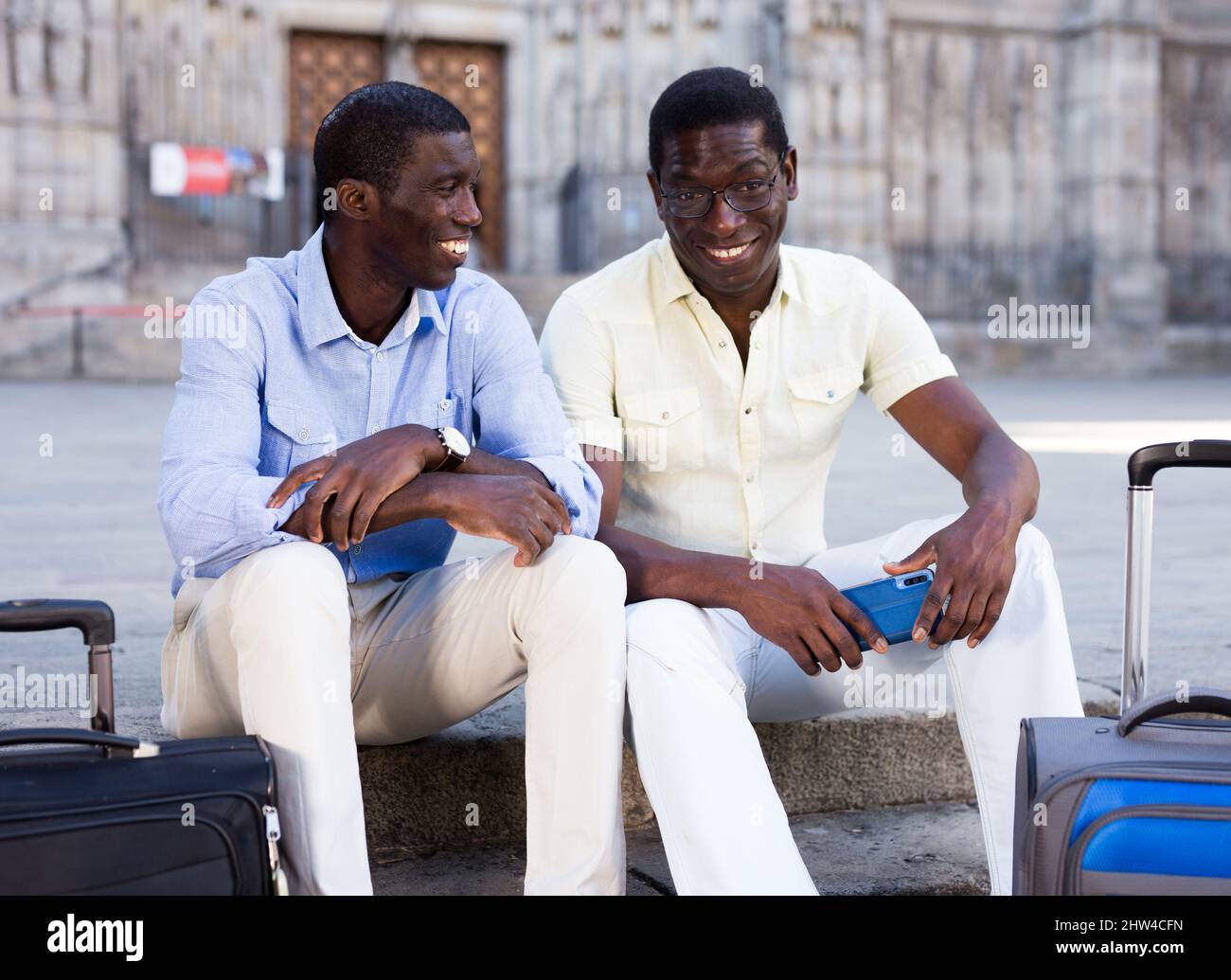 African american travelers hi-res stock photography and images - Alamy