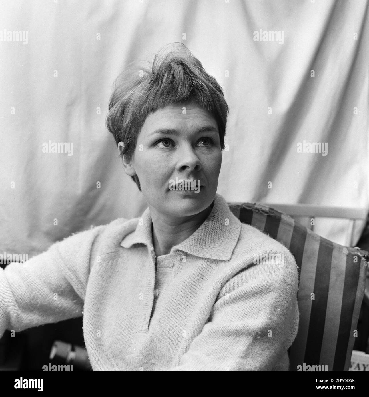 Actress Judi Dench. 4th August 1967 Stock Photo - Alamy