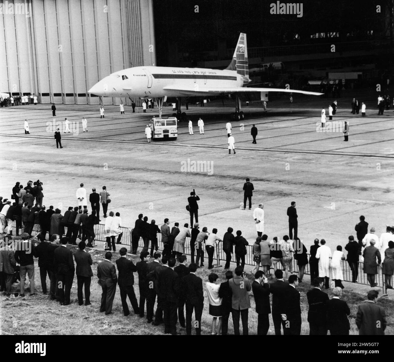 British airways concorde undergoing hi-res stock photography and images 
