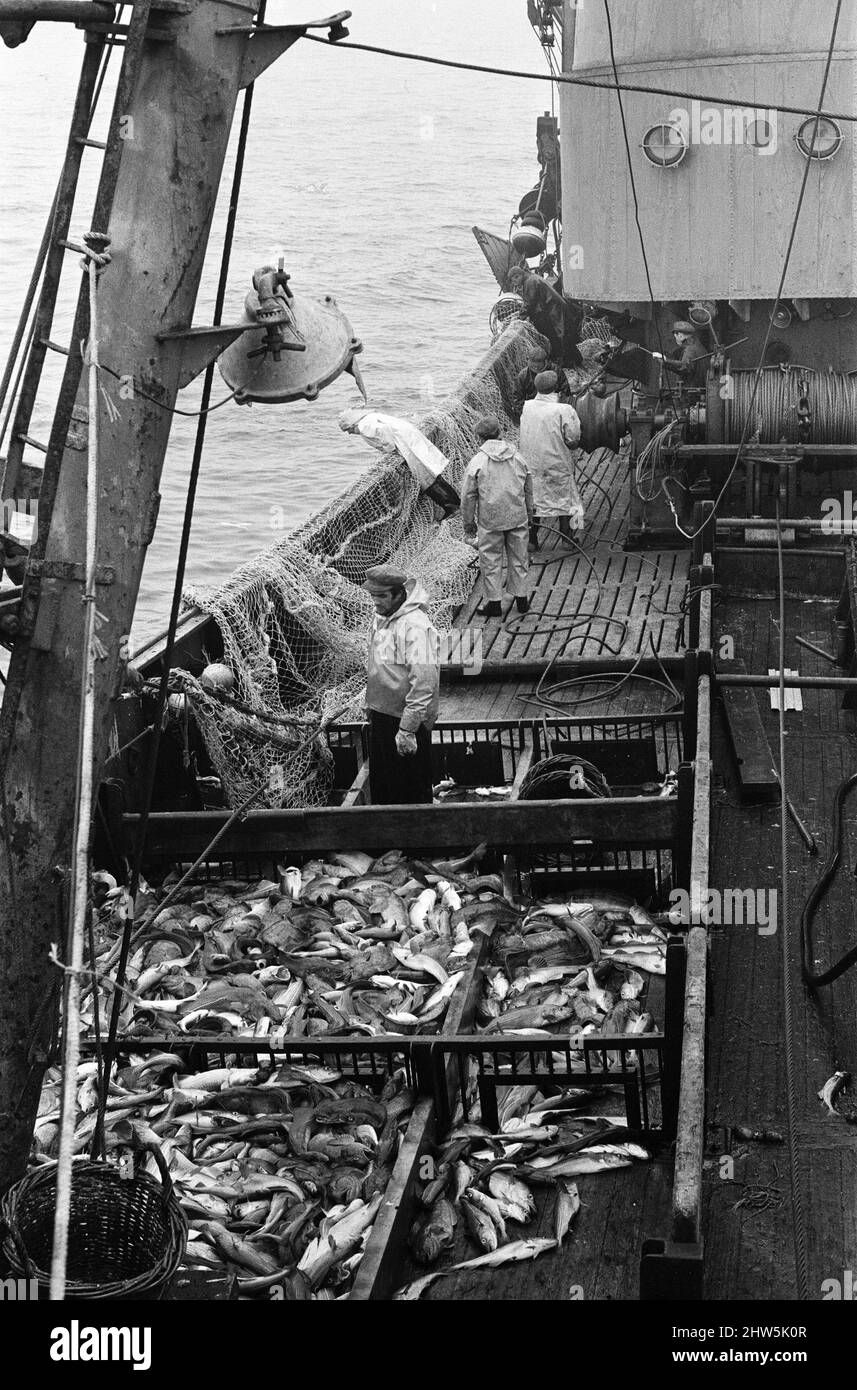Sidewinder fishing trawler hires stock photography and images Alamy