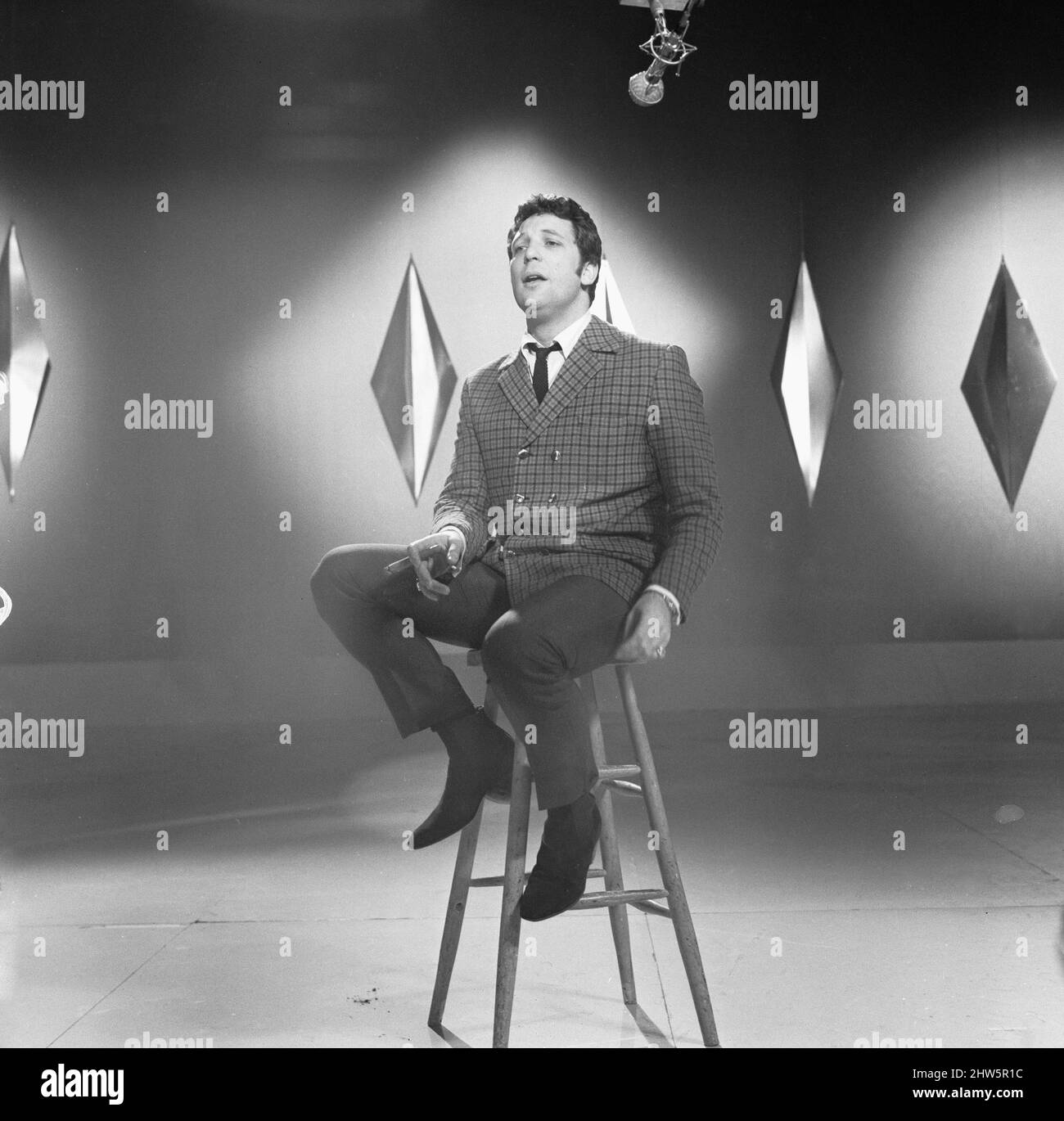 Tom Jones seen here recording Tom Jones! TV programme at the ATV studios at Elstree. 25th March 1967 Stock Photo