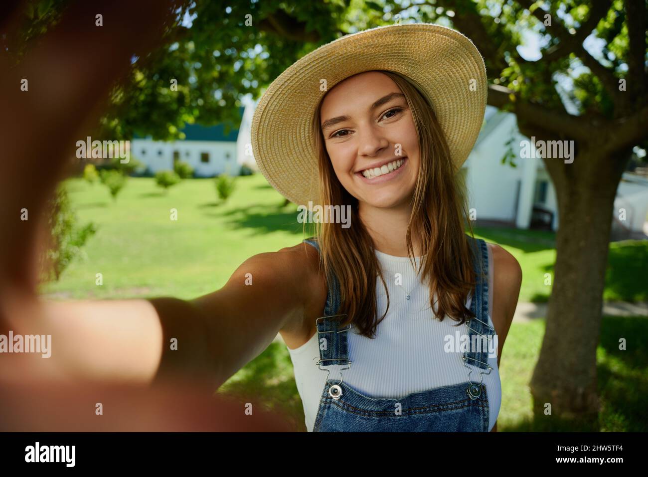 Farmer selfie hi-res stock photography and images - Alamy