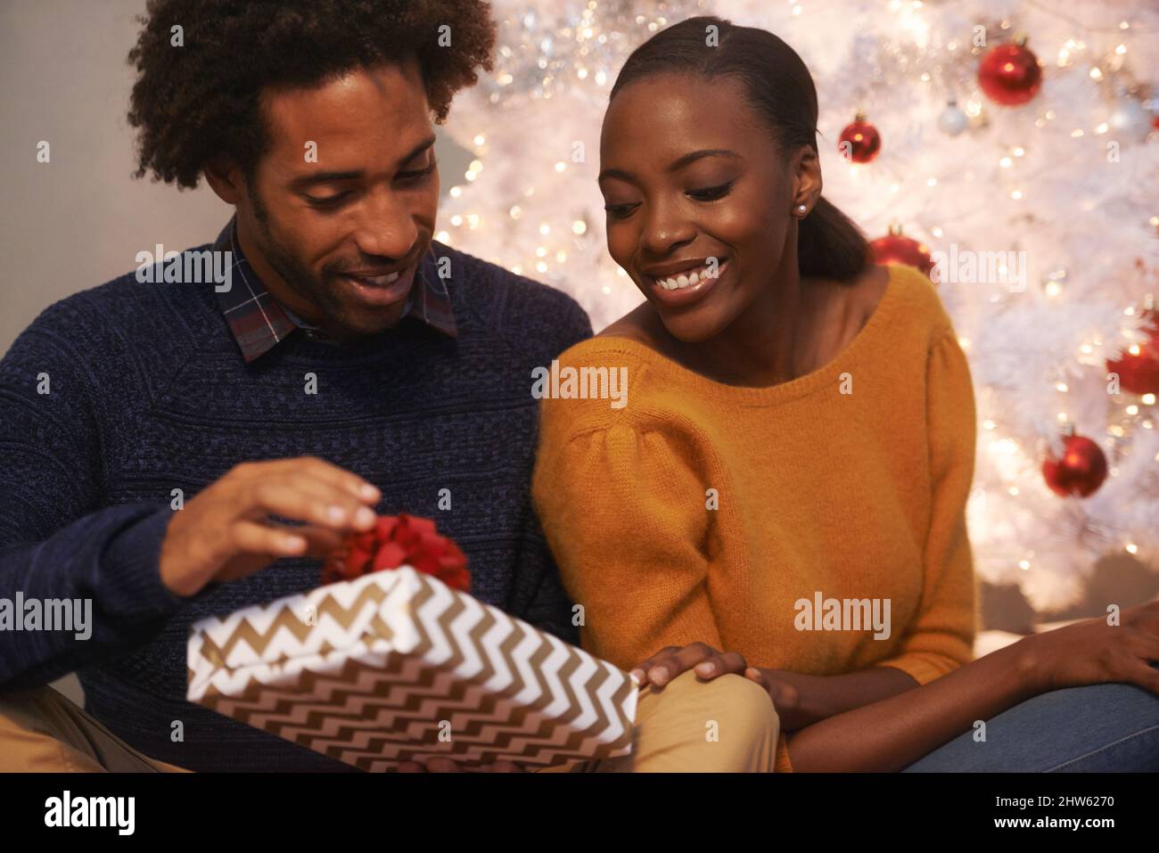 Unwrap Romance: Top Gifts for Couples