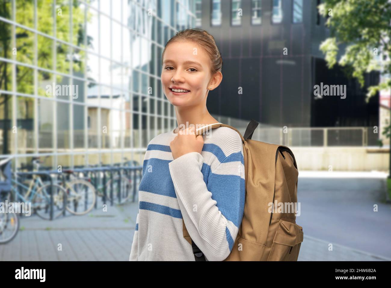 smiling teenage student girl with school bag Stock Photo - Alamy