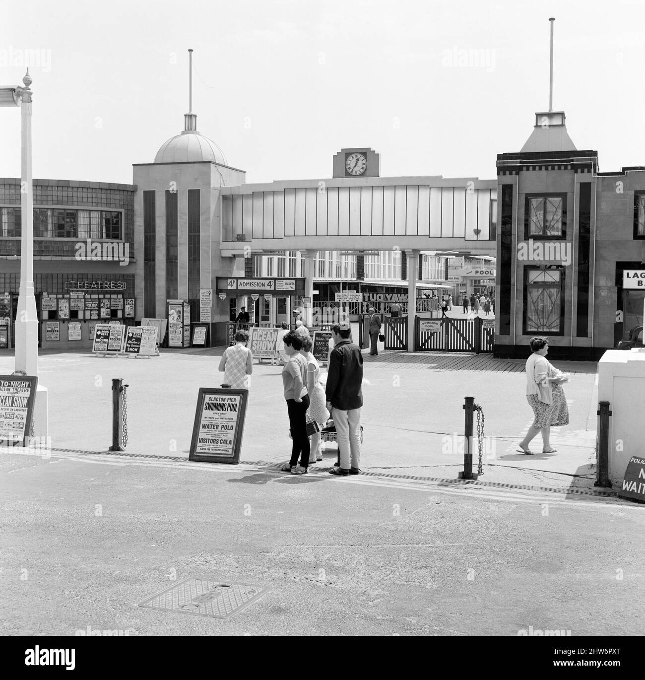ClactononSea, Essex. 23rd July 1967 Stock Photo Alamy
