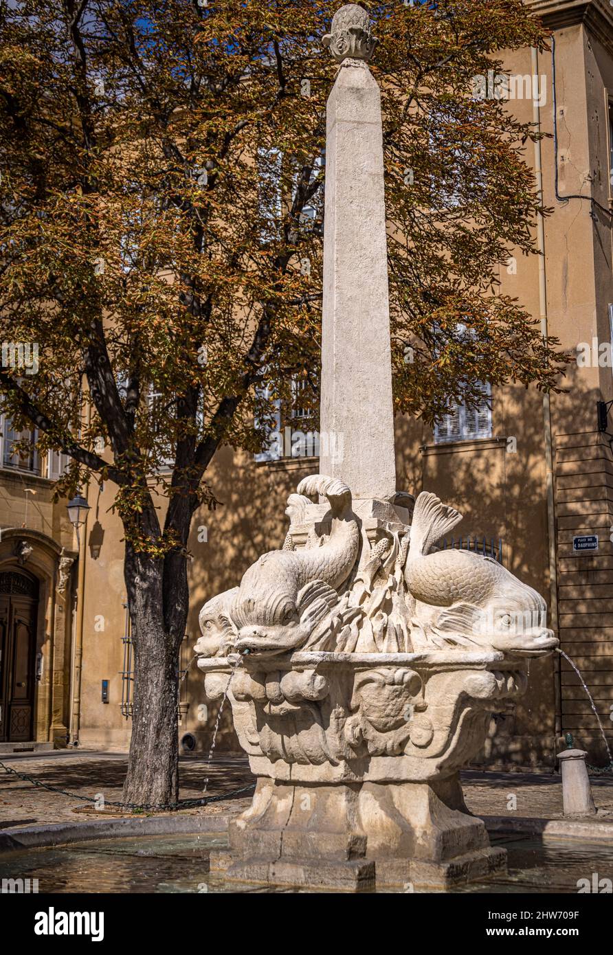 Fontaine des quatre dauphins