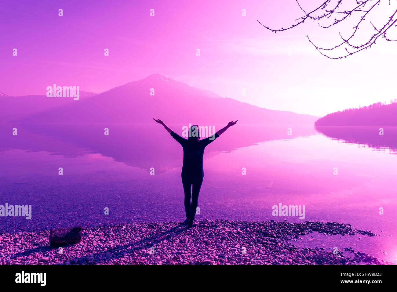 Arms wide open woman Cut Out Stock Images & Pictures - Alamy