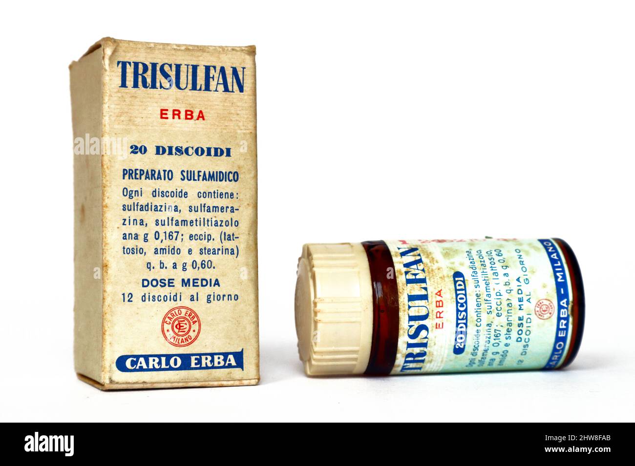Vintage 1950s TRISULFAN ERBA, Sulfonamide medicine for the treatment of streptococcus pneumoniae, meningococcus infections. CARLO ERBA – Milan (Italy) Stock Photo