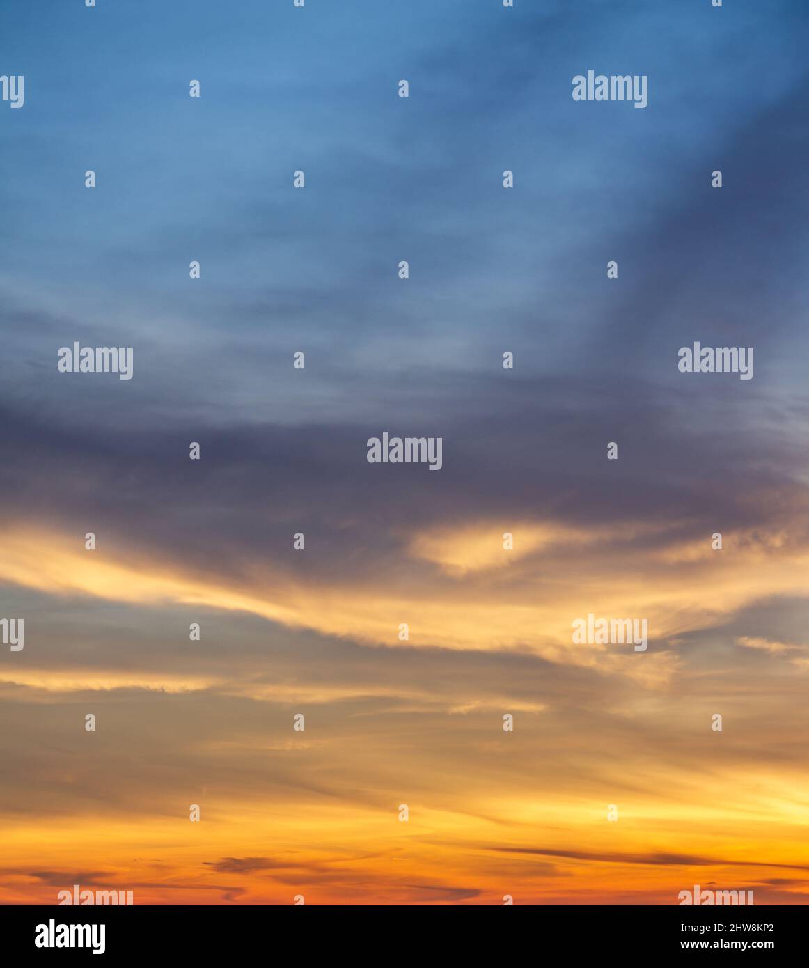 Beautiful sunset amazing clouds hi-res stock photography and images - Alamy