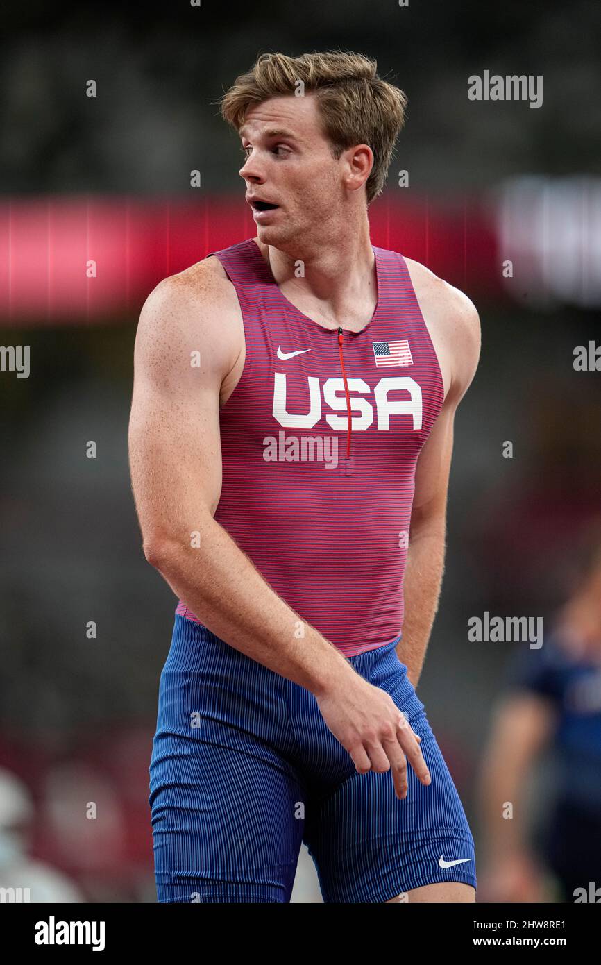 Christopher Nilsen participating in the Tokyo 2020 Olympics in the pole vault discipline Stock