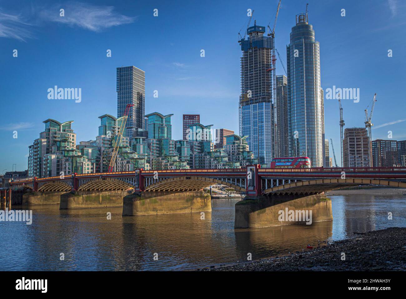 St Georges Wharf apartments, Nine Elms Vauxhall, London, UK Stock Photo