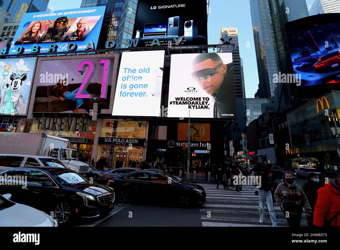 New York, USA. 04th Mar, 2022. French soccer player Kylian Mbappe new face  of Oakley sunglasses brand on advertising billboard in Times Square, New  York on March 4, 2022. Photo by Charles