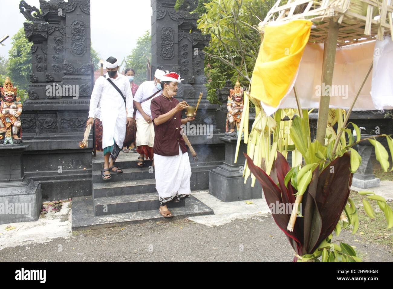 Mecaru ceremony hi-res stock photography and images - Alamy