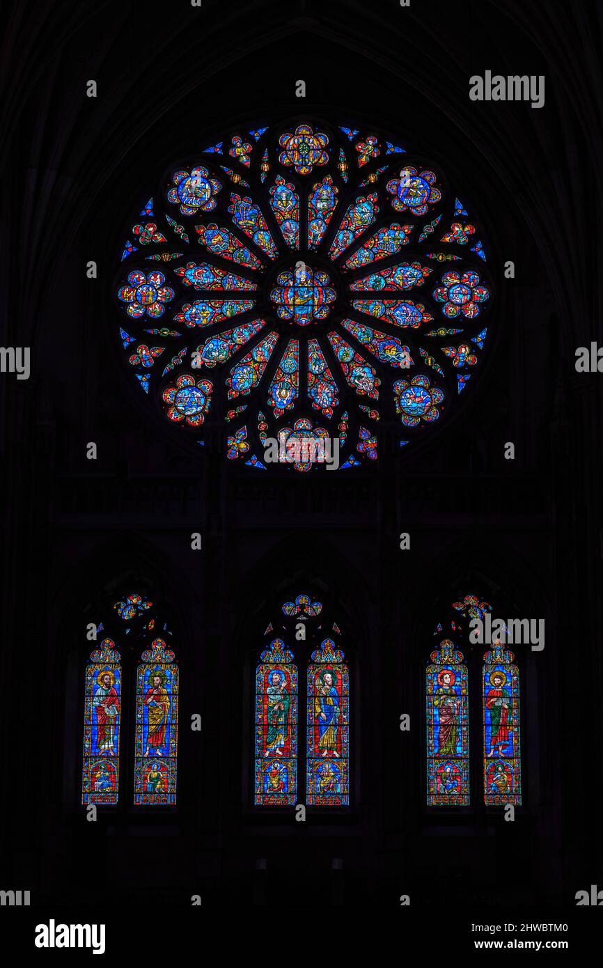 National Cathedral, Washington, DC, USA. North Rose Window, Last Judgment.  Christ the Judge in Center. Artisan: Lawrence B. Saint. Stock Photo