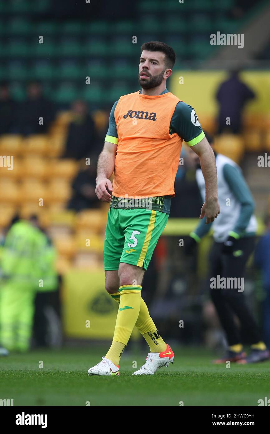 Norwich, UK. 05th Mar, 2022. Grant Hanley of Norwich City warms up during the Premier League match between Norwich City and Brentford at Carrow Road, Norwich, England on 5 March 2022. Photo by Ken Sparks. Editorial use only, license required for commercial use. No use in betting, games or a single club/league/player publications. Credit: UK Sports Pics Ltd/Alamy Live News Stock Photo