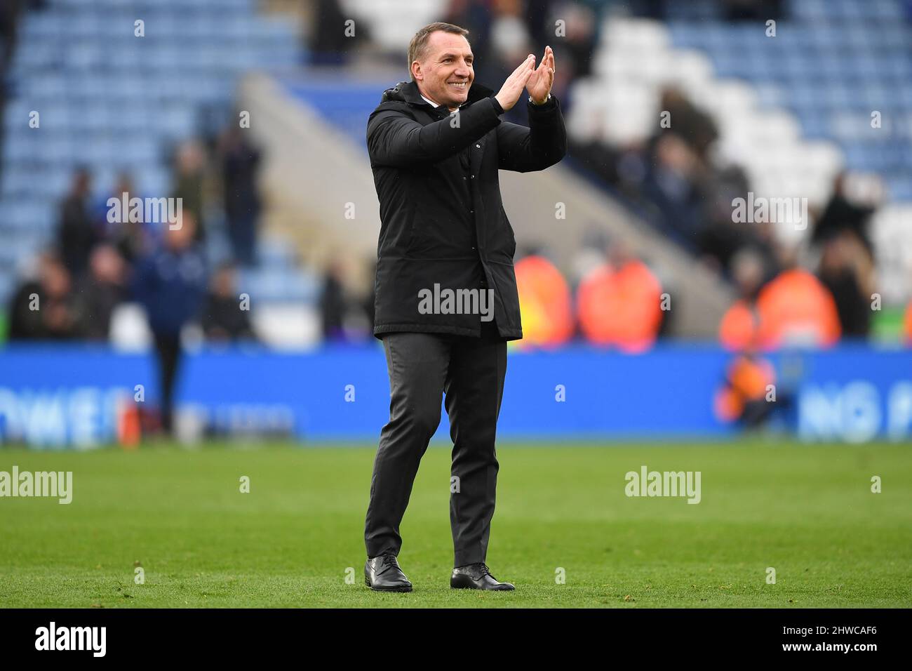 LEICESTER, UK. MAR 5TH Brendan Rodgers, manager of Leicester City celebrates victory during the Premier League match between Leicester City and Leeds United at the King Power Stadium, Leicester on Saturday 5th March 2022. (Credit: Jon Hobley | MI News) Credit: MI News & Sport /Alamy Live News Stock Photo