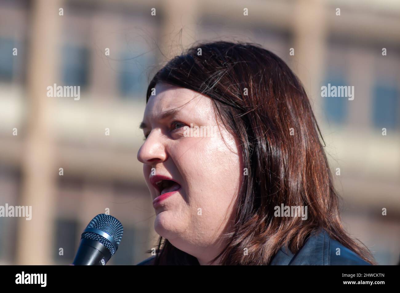 Glasgow, Scotland, UK. 5th March, 2022. Councillor Susan Aitken, leader of Glasgow City Council, in George Square to protest against the Russian invasion of Ukraine. Credit: Skully/Alamy Live News Stock Photo