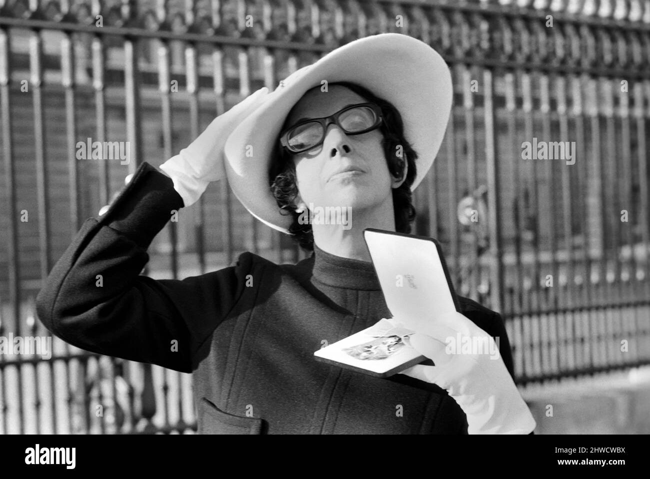 Daily Mirror Columnist Marjorie medProopsal was Awarded the one at an Investiture at Buckingham palace . Marje proops seen with her medal outside the palace . November 1969 Z11340-003 Stock Photo