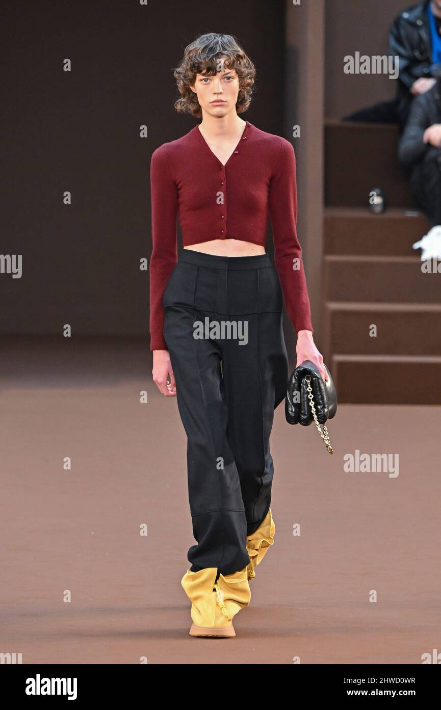 Model Alix Bouthors walks on the runway at the Loewe fashion show