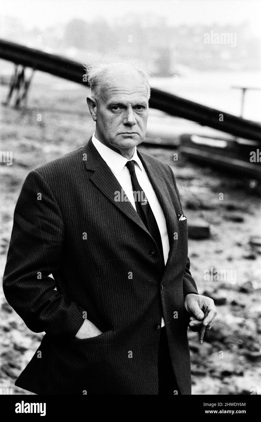 Chief Inspector John du Rose of Scotland Yard May 1970. Chief Inspector