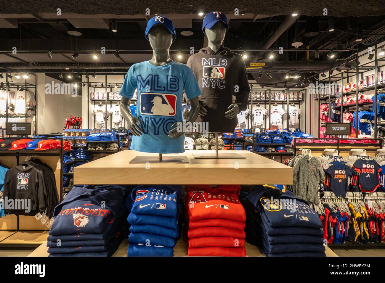 Major League Baseball flagship store in Rockefeller Center, New York City,  USA 2022 Stock Photo - Alamy