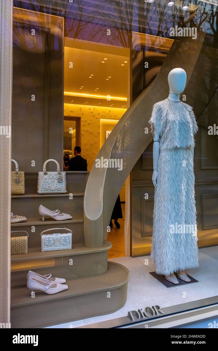 Dior Emporium in Bangkok  Fashion window display, Window display