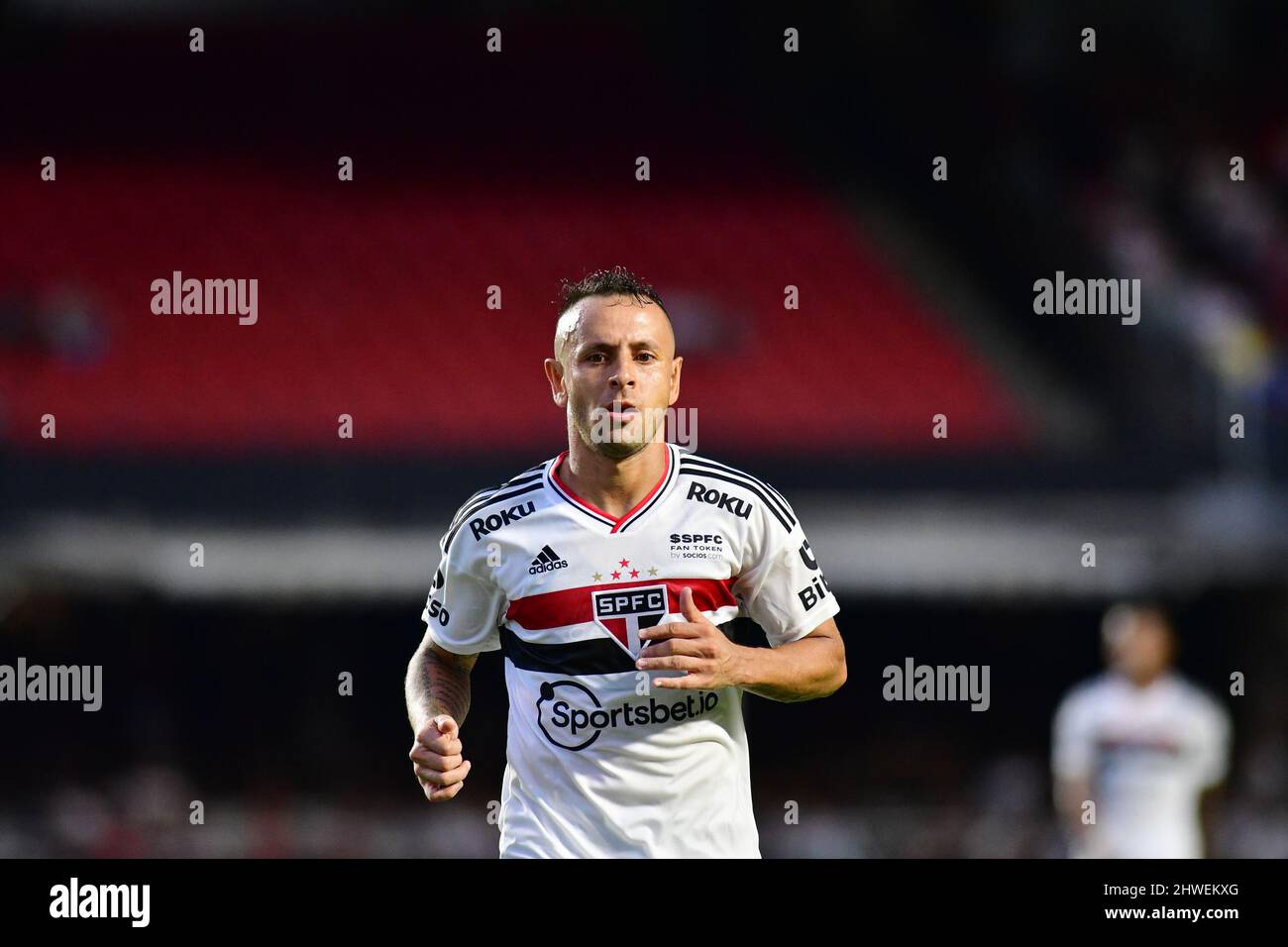 Calleri of Sao Paulo looks on during a match between Sao Paulo and