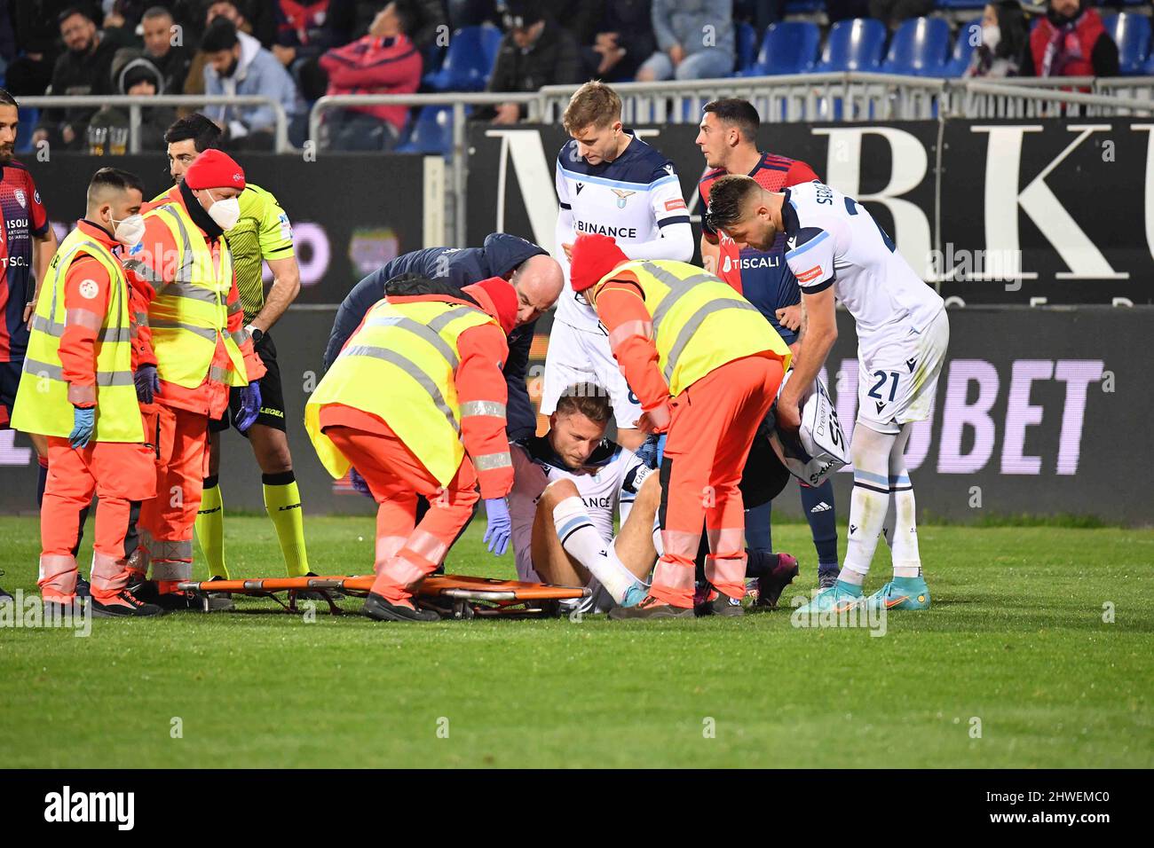 Lazio infortunio hi res stock photography and images Alamy