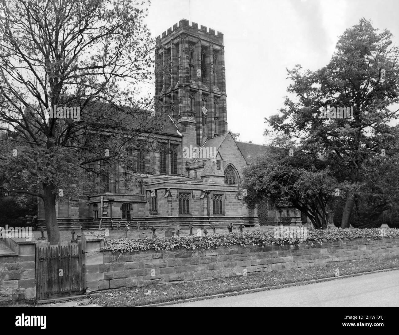 One of the quietest places in Staffordshire, the church of the Holy Angels at Hoar Cross. 28th July 1970. Stock Photo