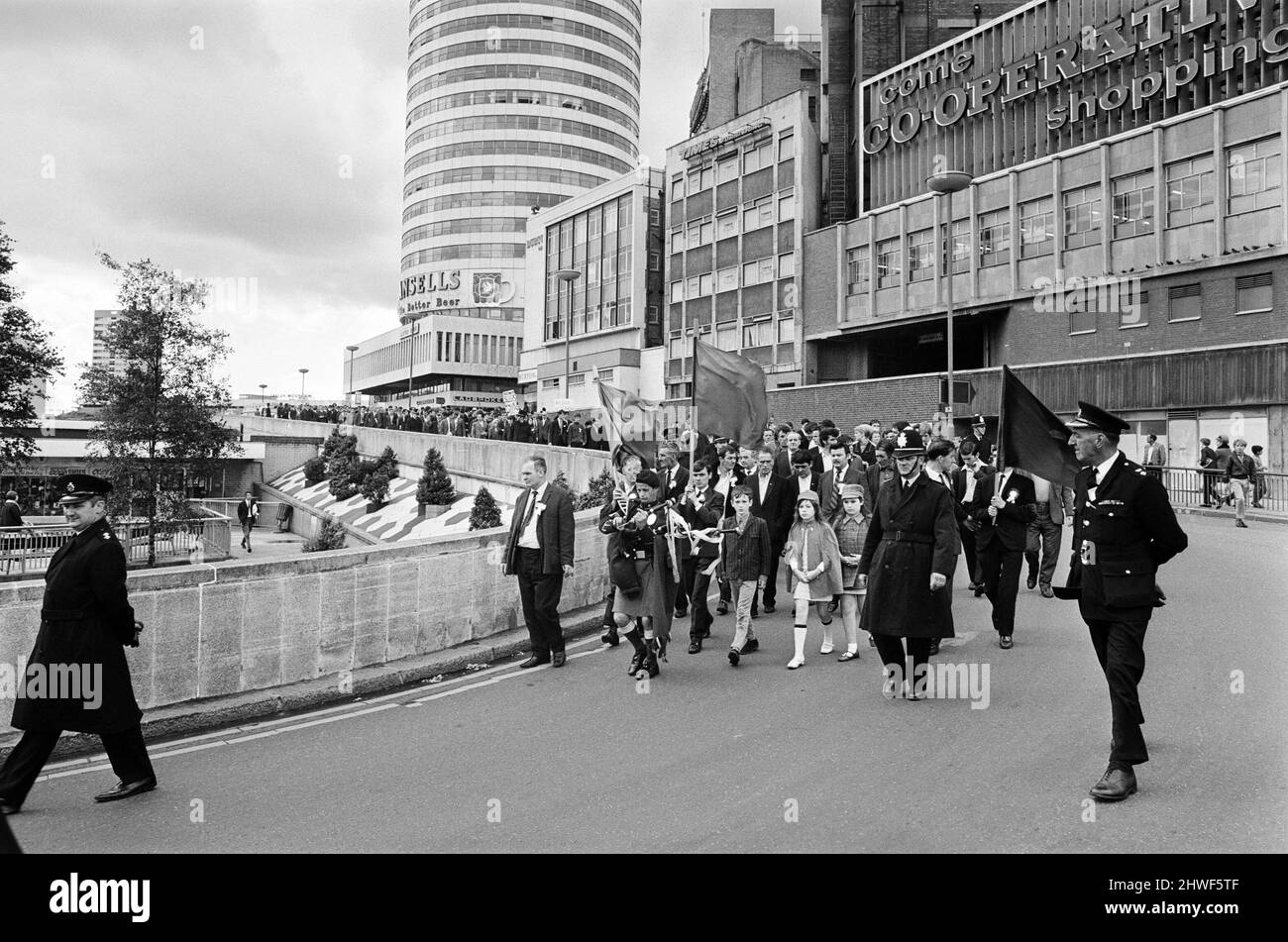 Irish march in Birmingham city centre, West Midlands. Taking part in the march are Robert Daly, aged 13, his sister Rita, aged 10, and Bernadette Barnett, aged 11, three cousins of Gerald McAuley who was shot dead in Belfast a week earlier. An estimated 3000 men, women and children took part in this Northern Ireland civil rights march. 20th August 1969. Stock Photo