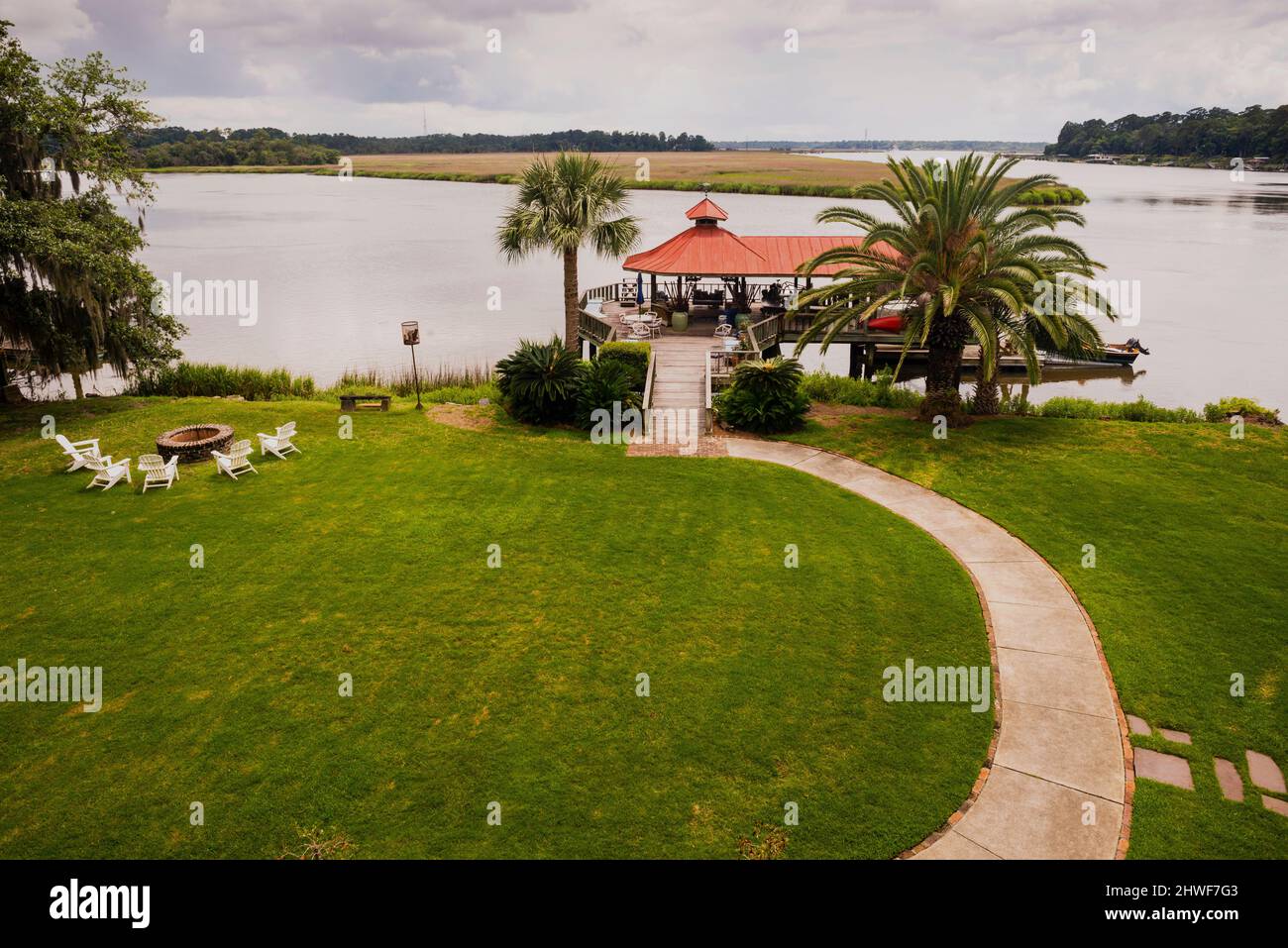 Riverside dining and activity on the Vernon river is the epitome of