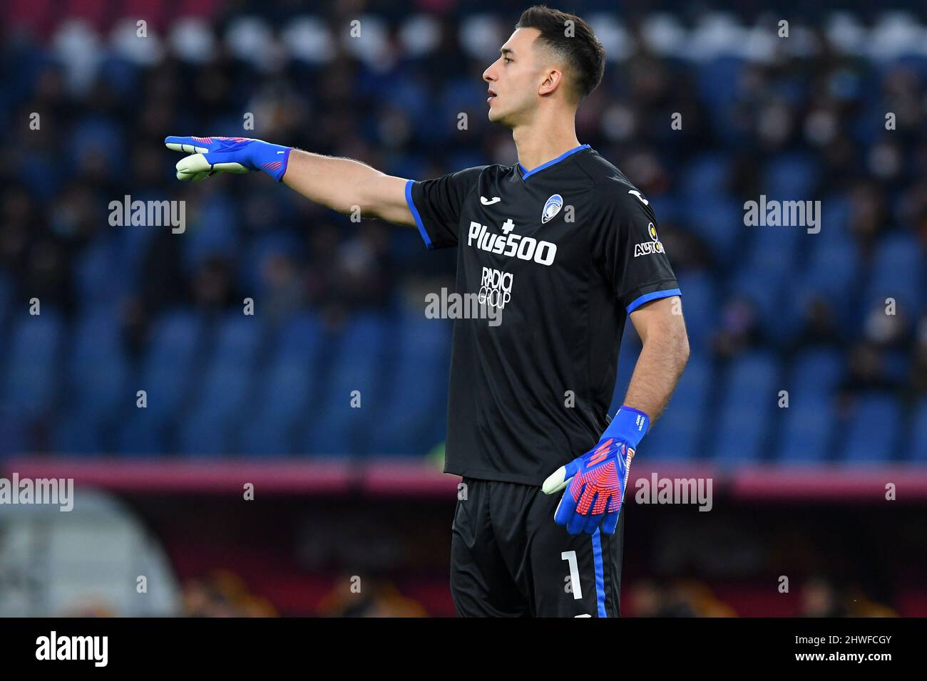 Kaka milan hi-res stock photography and images - Page 5 - Alamy, image size:1300x956