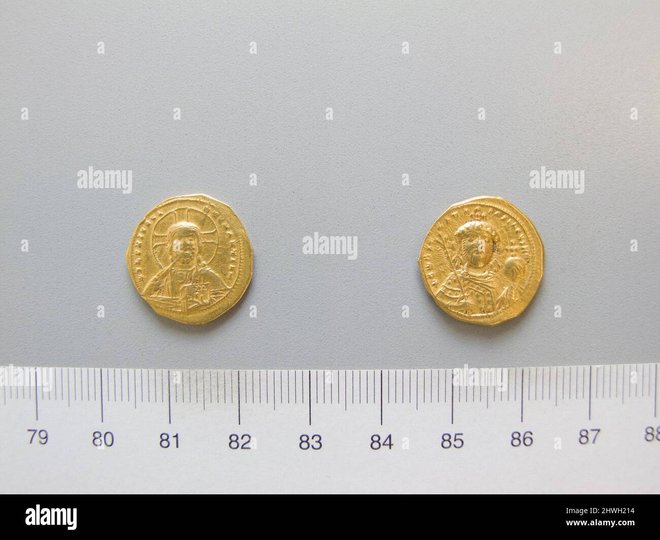 Tetarteron of Constantine IX, Byzantine Emperor from Constantinople. Ruler Constantine IX