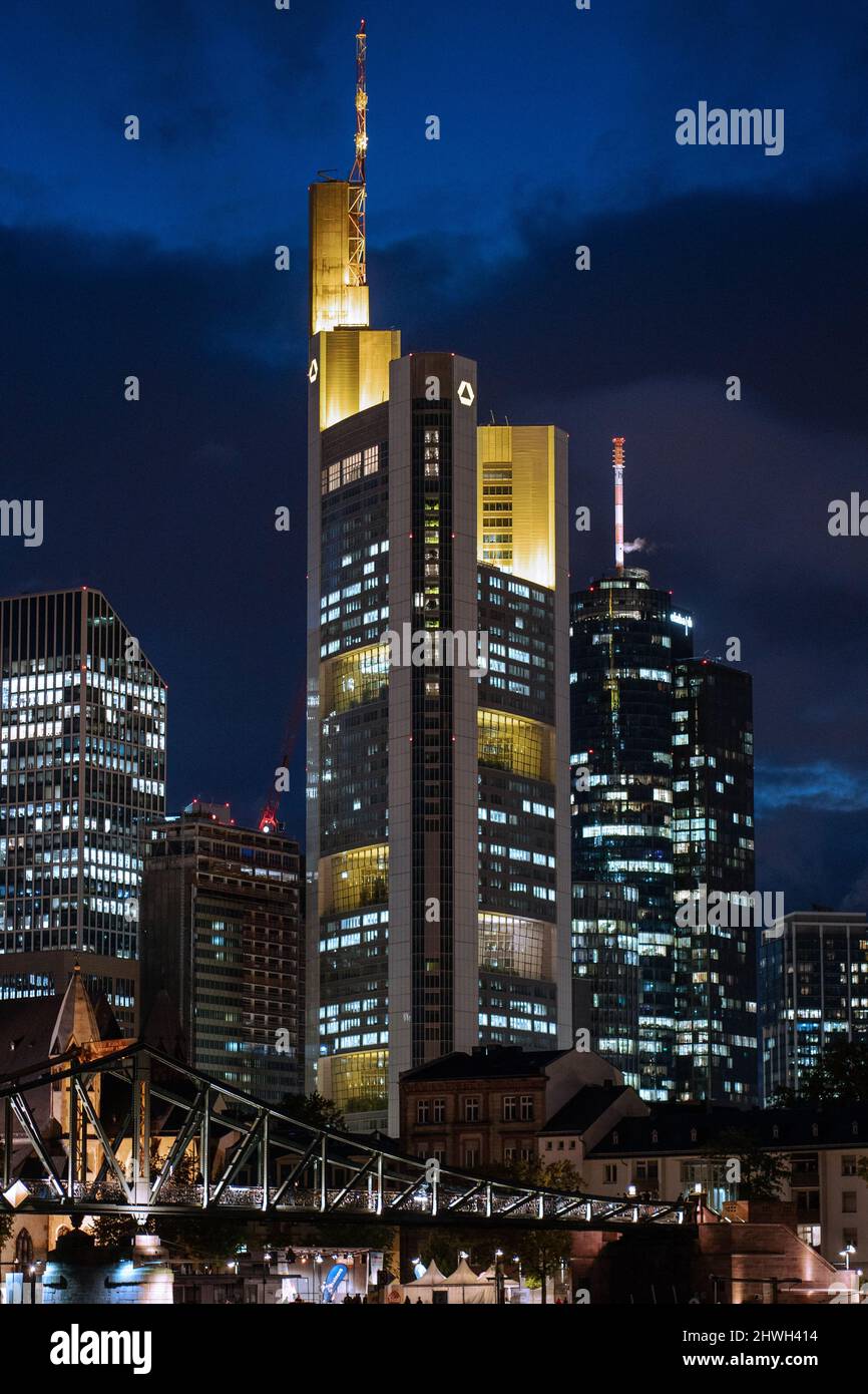 Frankfurt Am Main, Germany. 06th Mar, 2022. Commerzbank Tower, the headquarters of Commerzbank, surrounded by skyscrapers in Frankfurt am Main at night, March 6, 2022. (Photo by Alexander Pohl/Sipa USA) Credit: Sipa USA/Alamy Live News Stock Photo