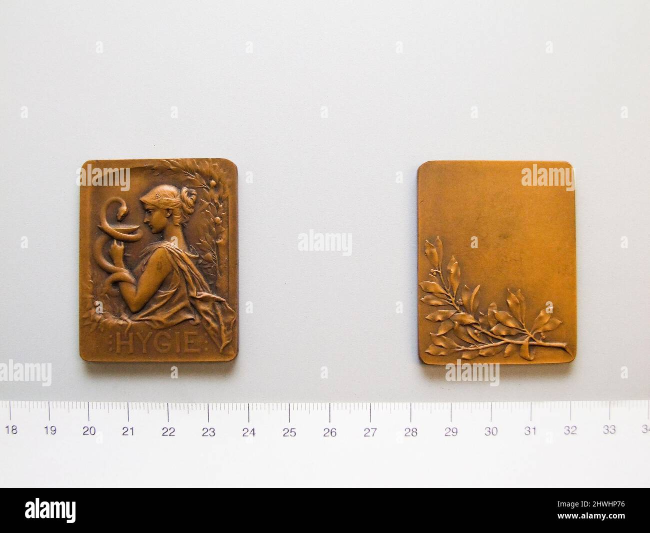 Médaille Alsace 1919 Coiffe Régionale Signée Georges-Henri Prud'homme - Bronze