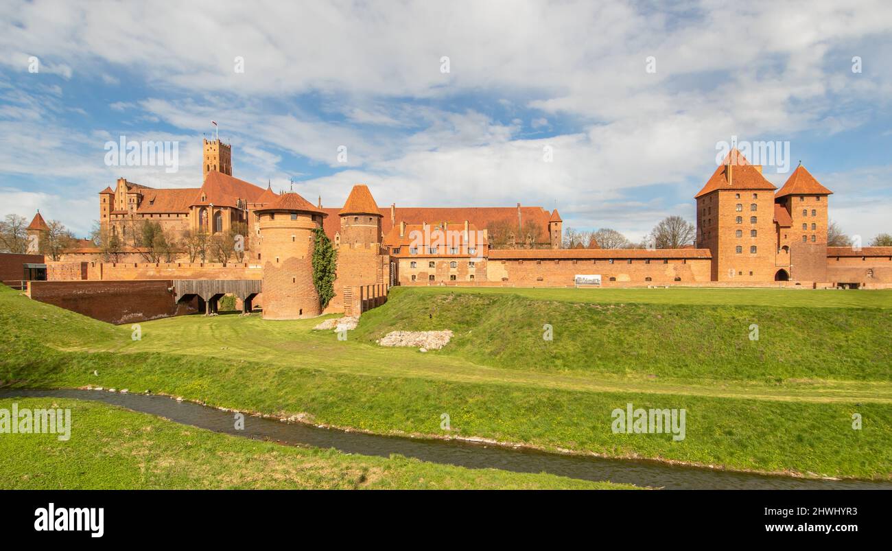 Largest castle in the world by land area, and a Unesco World Heritage ...
