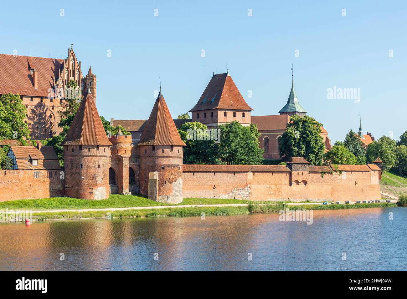 Largest castle in the world by land area, and a Unesco World Heritage ...