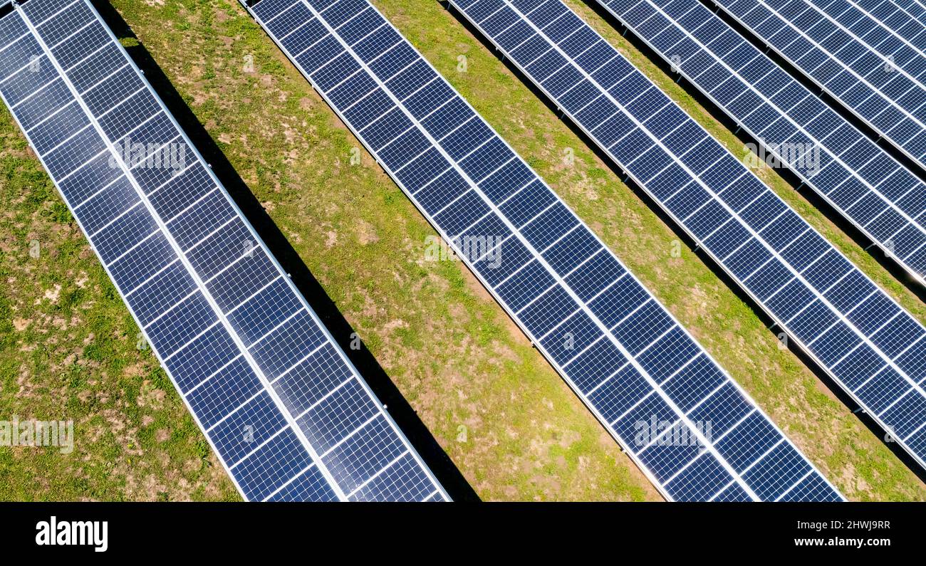 Solar farm aerial hills hi-res stock photography and images - Alamy