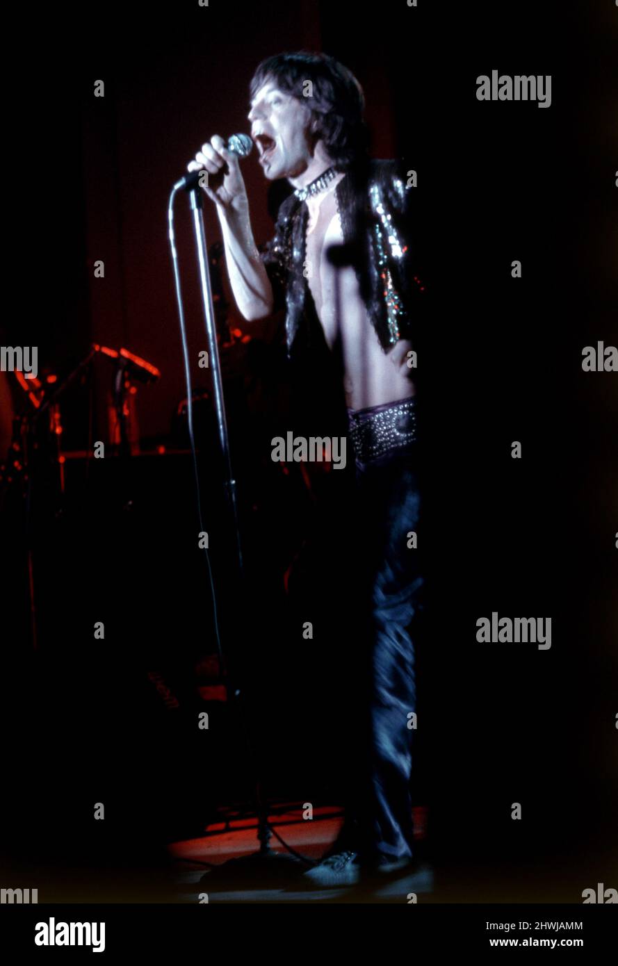 Rolling Stones Mick Jagger, performing on stage at Leeds University