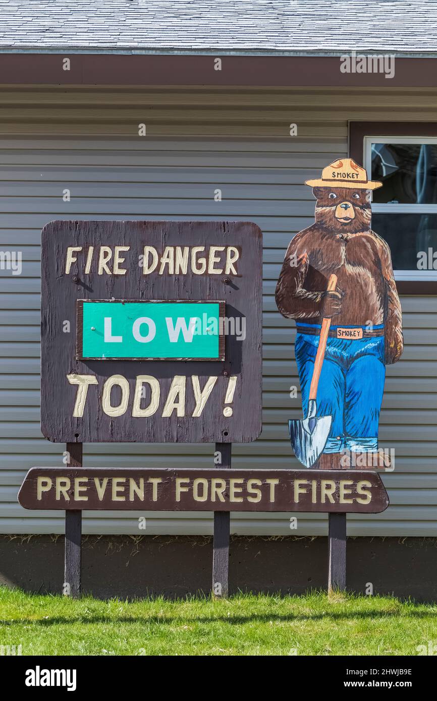 Smokey the Bear fire danger sign in Gardiner, Montana, USA Stock Photo