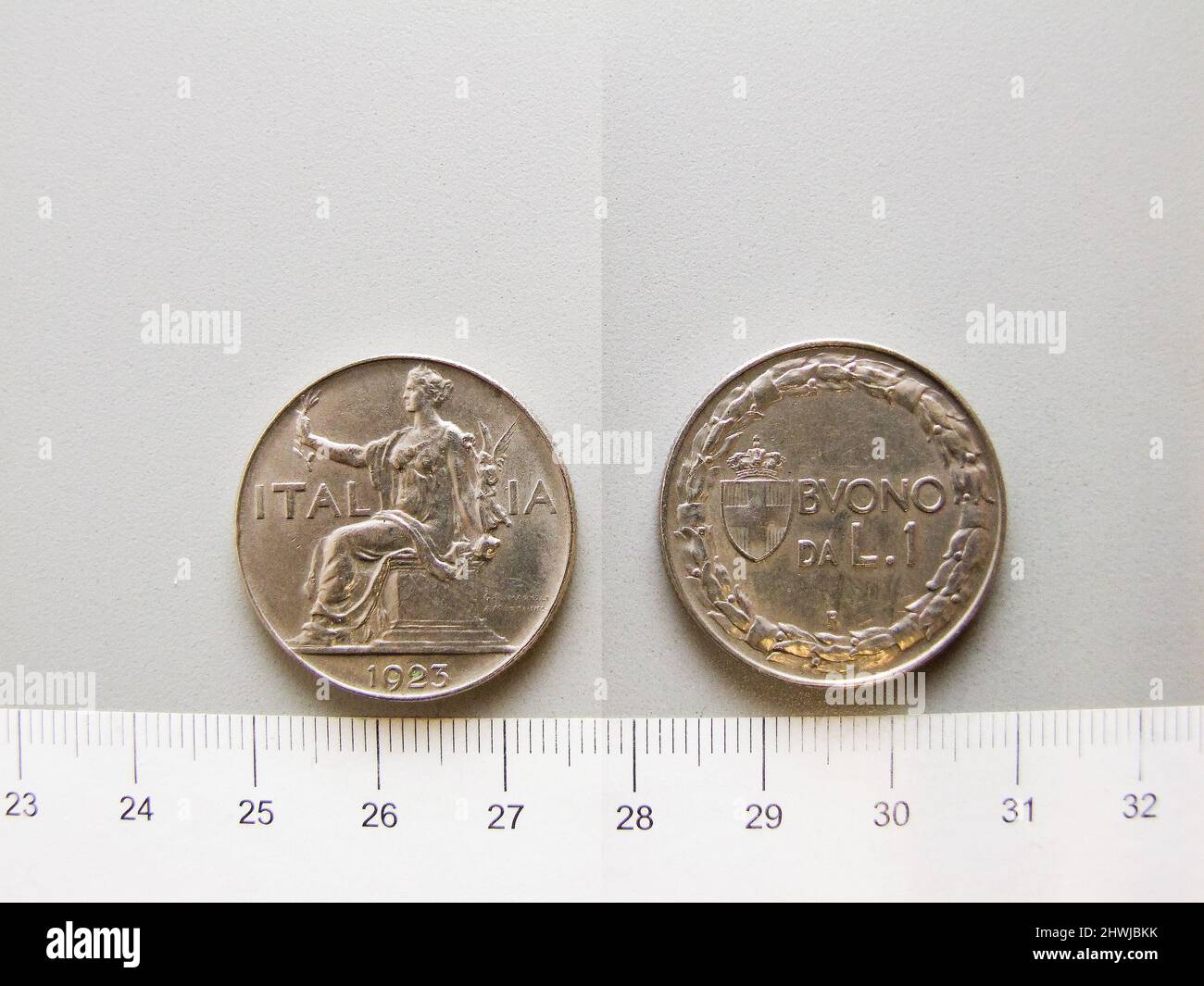 1 Lira of Victor Emmanuel III, King of Italy from Rome. Ruler: Victor ...