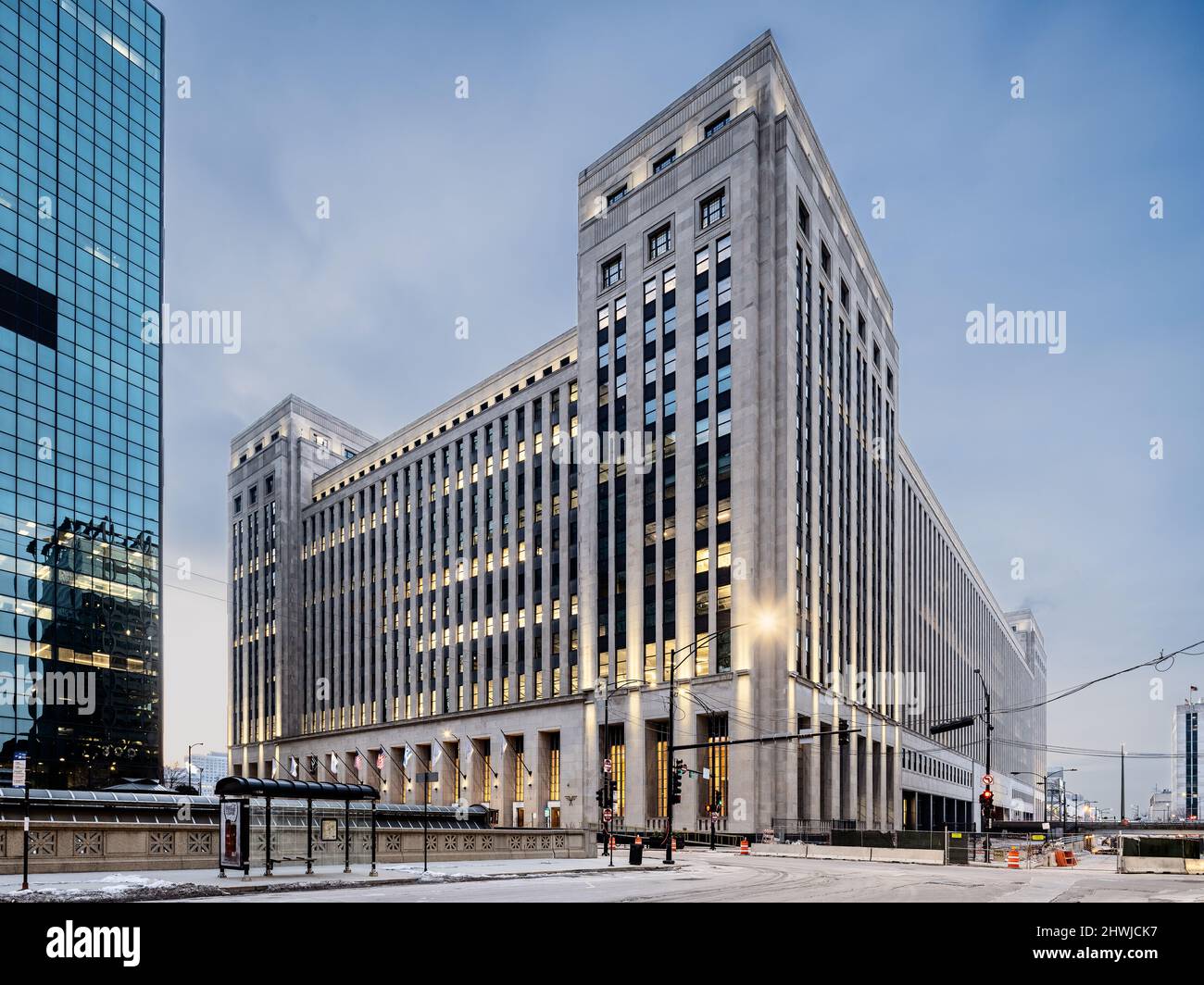 Old Post Office building in downtown Chicago Stock Photo - Alamy