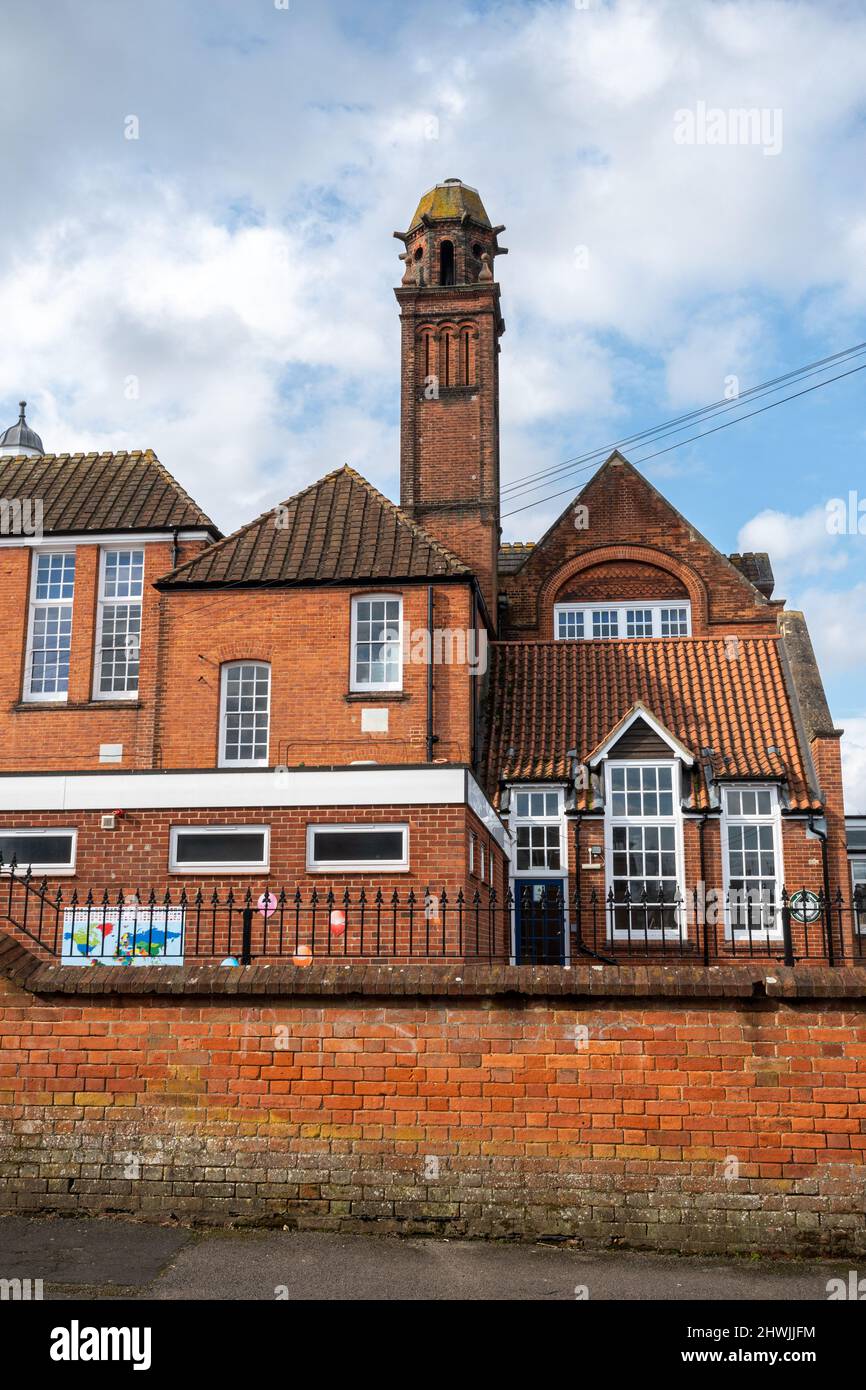 Fairfields Primary School in Basingstoke town, Hampshire, England, UK. Exterior of the Victorian brick building. Stock Photo
