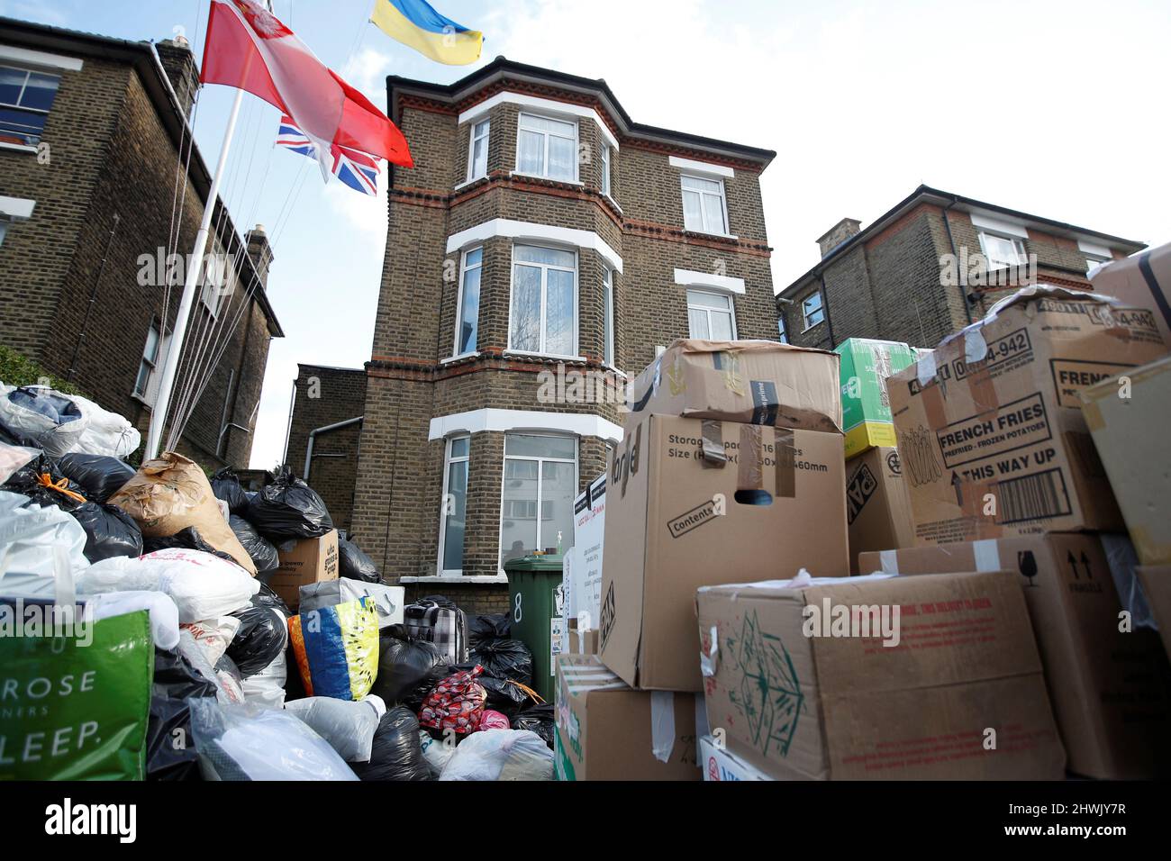 Lewisham polish centre hires stock photography and images Alamy