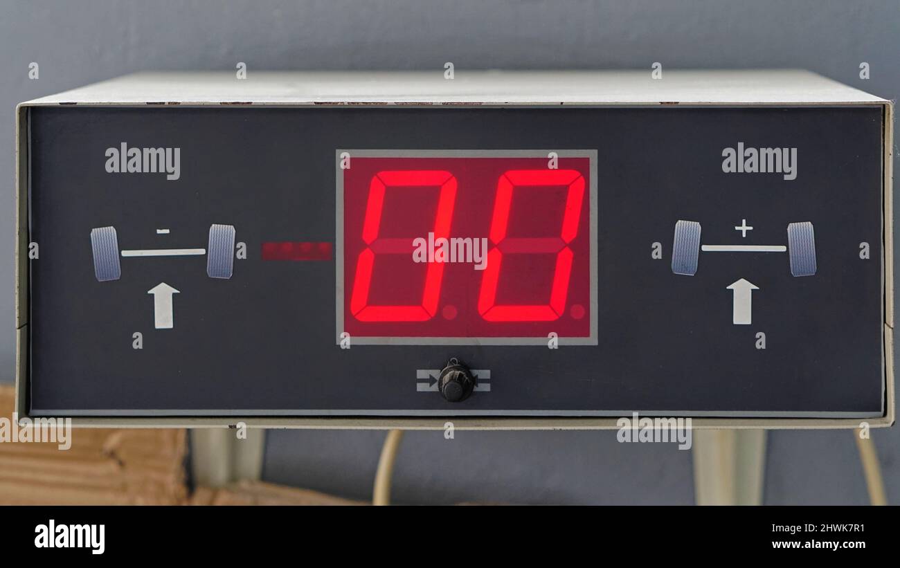 Wheel alignment measurement device vehicle service equipment Stock ...