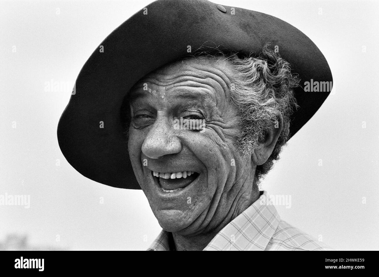 Sid James, 'Carry On' actor and star of the Thames television situation comedy show Bless This House, wearing an Australian style bush hat ahead of his visit to Australia where he will star in a stage farce called 'Marriage Fever'. Pictures taken 20th July 1972. Stock Photo