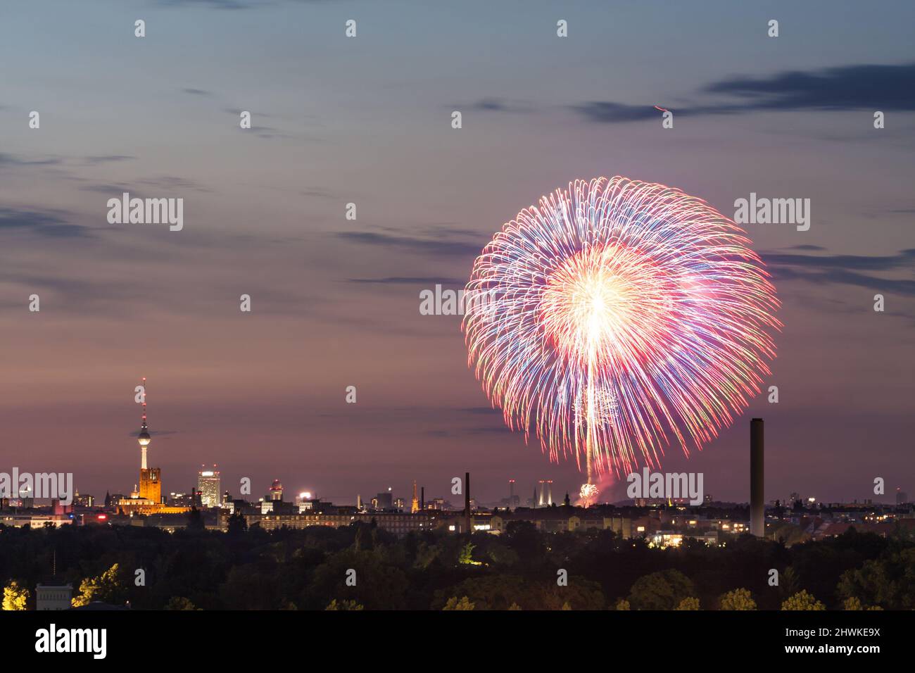 Berlin, Höhenfeuerwerk Stock Photo